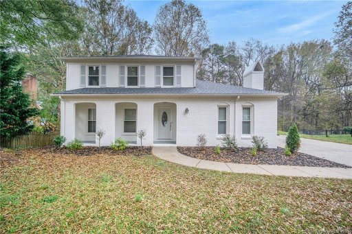 4724 Autumn Leaf Lane