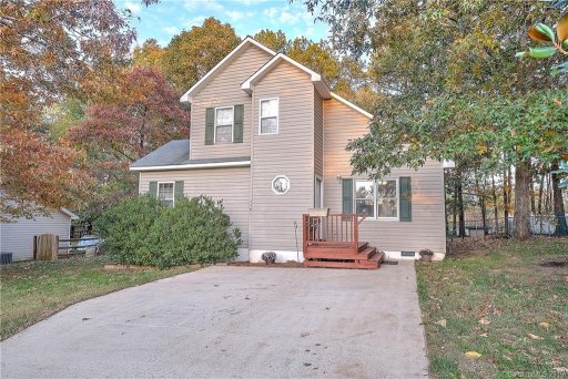 7781 Red Robin Trail