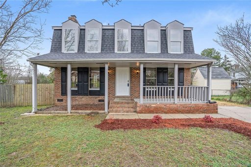 3233 Old House Circle