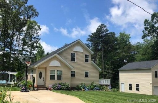 7706 Red Robin Trail