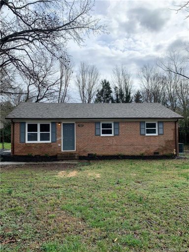 125 Grover Moore Place