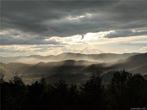 289 Hawks View Drive