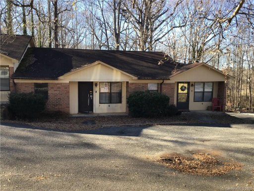 634 Hillcrest Drive