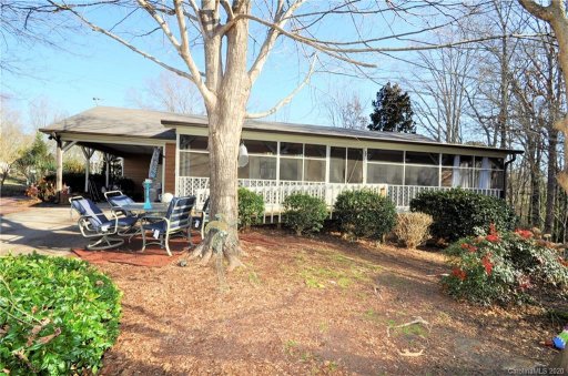 2608 Castle Hill Road