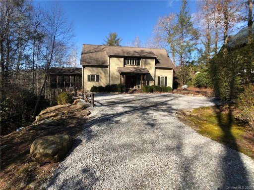 43 Deerwood Court 22 & 21