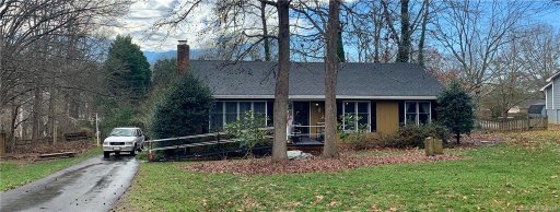 3516 Hickory Nut Court