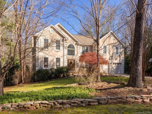 329 Red Fox Circle