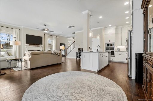 10104 Claire Vista Drive