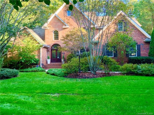 211 Crocus Lane