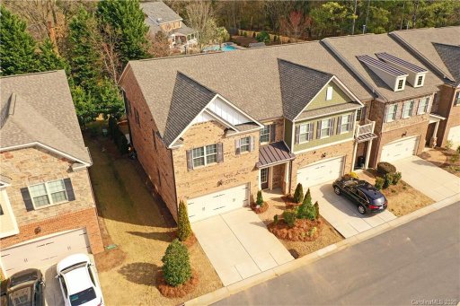 6920 Henry Quincy Way