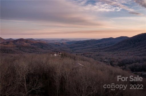9 Laurel Knob Road