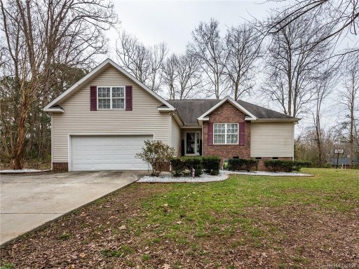 1802 Woodcrest Circle