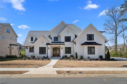 910 Giacomo Drive 332