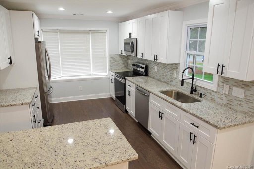 5122 Fair Wind Lane 15