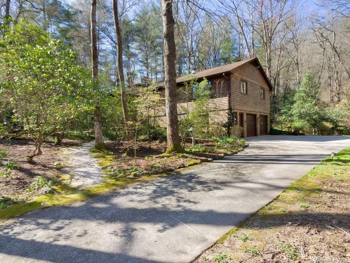 540 Chickadee Lane