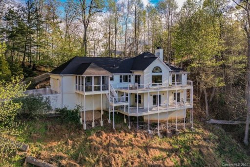 239 Sugarbush Point