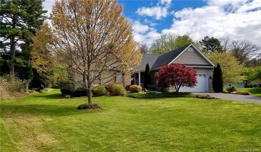 74 Classic Oaks Circle