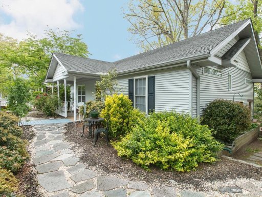 1002 Sylvan Boulevard