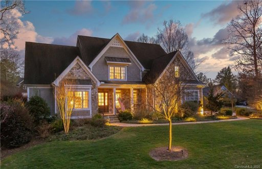 19510 Weavers Circle