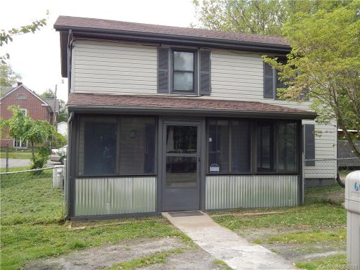 609 Edgewood Avenue