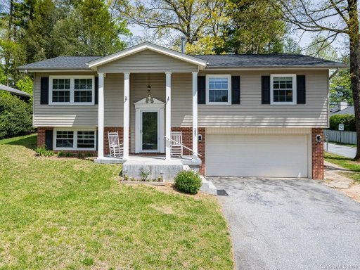 1082 Mountain View Street