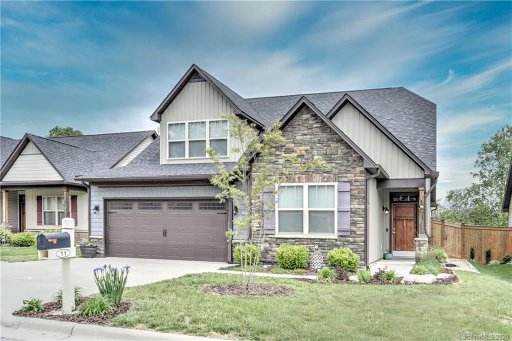 11 Onteora Oaks Drive