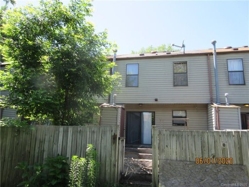2336 Northbrook Drive