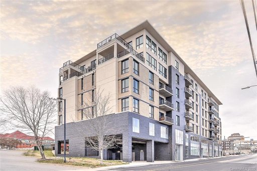 45 Asheland Avenue 301