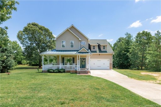 2105 Pinnacle View Drive