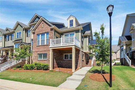 6253 Cloverdale Drive 224