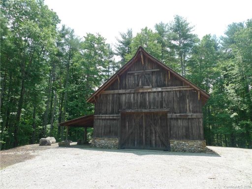 1039 Black Forest Drive 16