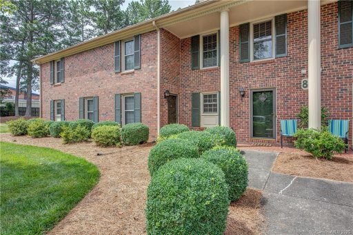 809 Jamestown Drive 3