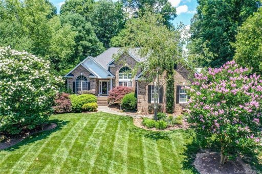 2640 Willowbrook Drive