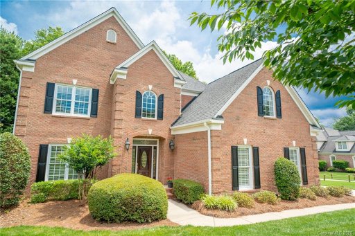 116 Pebble Brook Lane