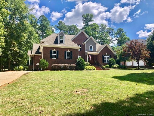 372 Riverwood Road