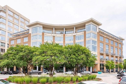 1133 Metropolitan Avenue 603