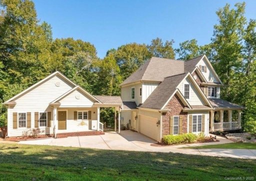 6141 Falls Ridge Trail