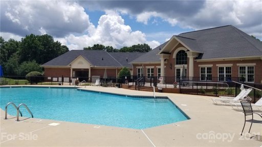 0 E Glenview Drive 318
