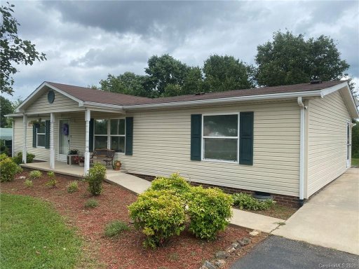 118 Cripple Creek Lane