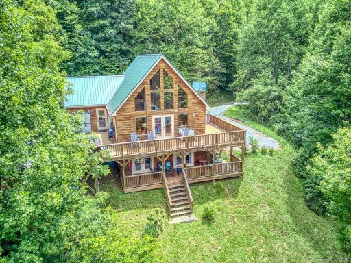 657 Split Pine Cove