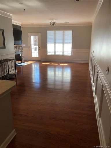 18801 2c Oakhurst Boulevard