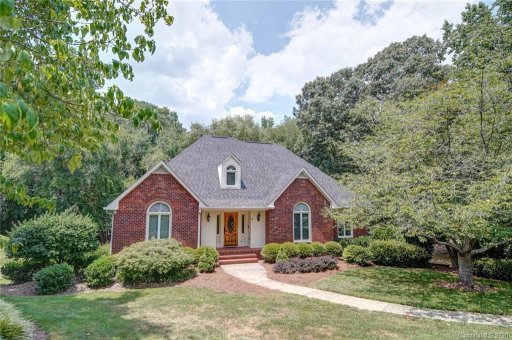 5019 Kentwood Drive