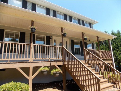 3553 Hunters Path Drive