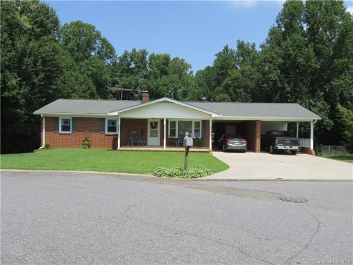 1621 Mountain Lane