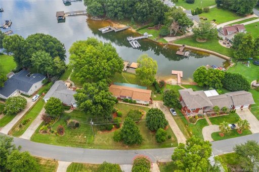 21308 Norman Shores Drive