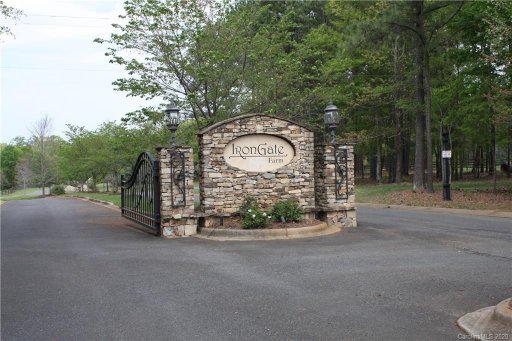 796 Bellegray Road 12