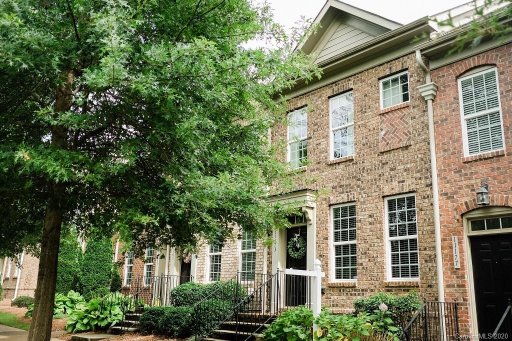 11173 Cedar Walk Lane