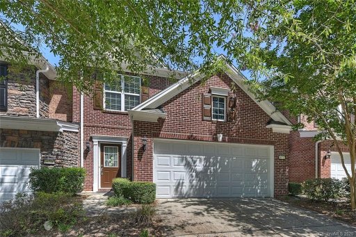 16712 Dunaverty Place