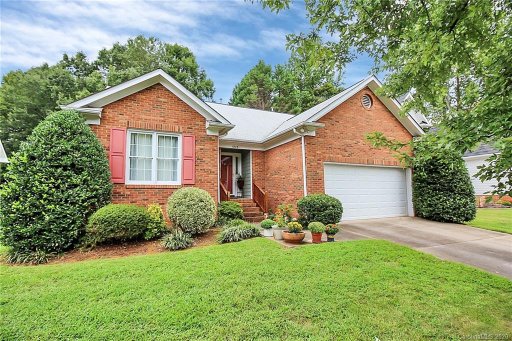 5313 Hackett Lane