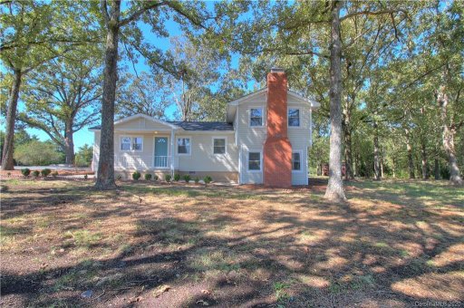 7116 Wolf Pond Road